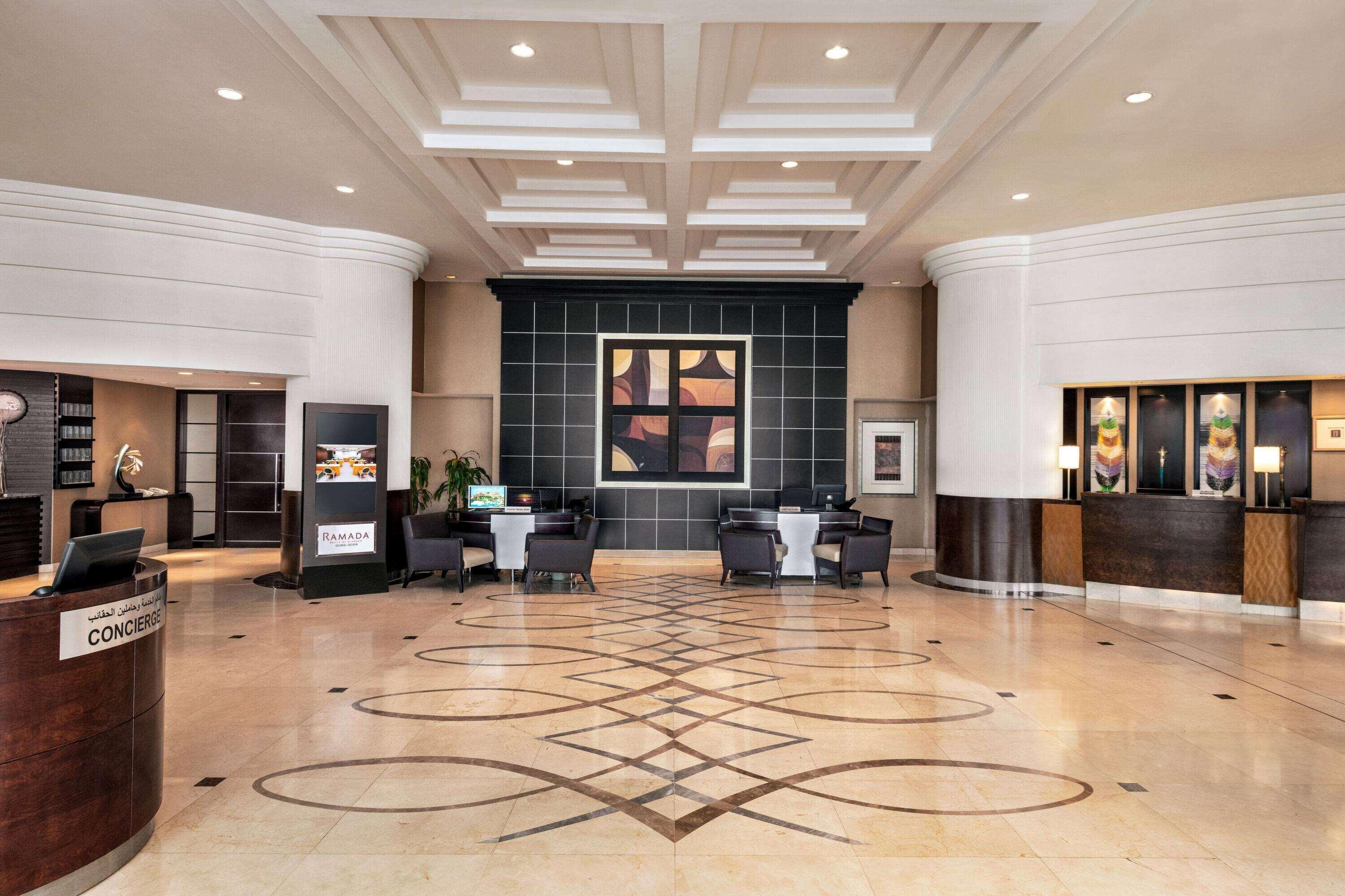 Отель Ramada Plaza By Wyndham Dubai Deira Экстерьер фото